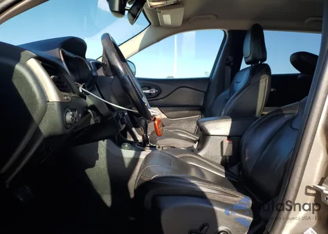 2018 Jeep Cherokee Limited from USA, damaged, VIN 1C4PJMDB0JD583498